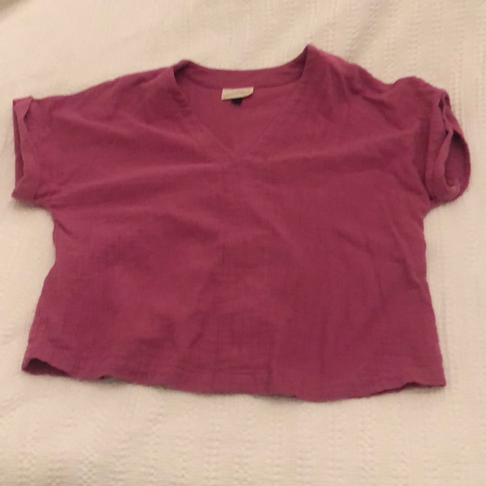 v-neck shirt
